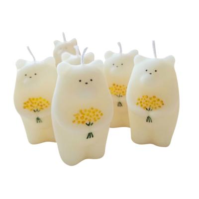 China Cute Birthdays Bear Shaped Decorative Scent Aromatherapy Scent Candles for sale