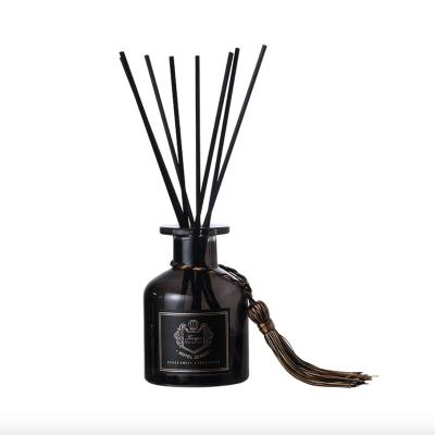 China Fresher Aroma Reed Stick Diffuser Viable Aromatherapy Air Oil Reed Diffuser with Rattan Sticks for sale