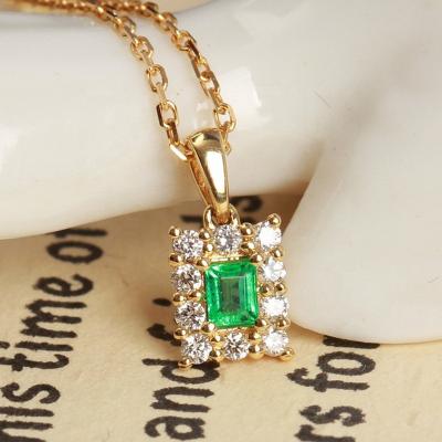 China Vintage Deal Natural Green Party Fashion Square 18K Gold Necklaces for sale