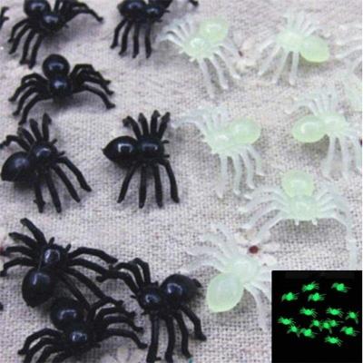 China 50pcs Plastic Horror Black Spider Haunted House Cobweb Bar Party Decoration Supplies Simulation Toy Halloween Decoration Tricky for sale