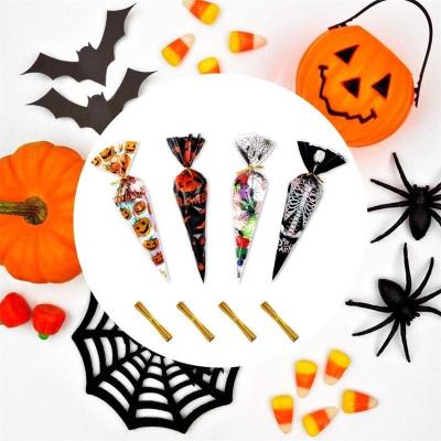 China 150Pcs Halloween Cone Bag Pumpkin Bat Spider Triangle-Shape Moisture-Proof Candy Bags Halloween Gift Favors Paper Trick Treat Or Candy Pouch for sale