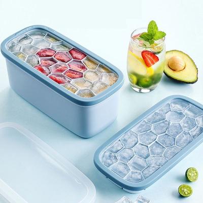 China Viable Storage Bin Ice Box Container With Lid And Silicone Bin Ice Tray For Freezer Ice Bucket for sale