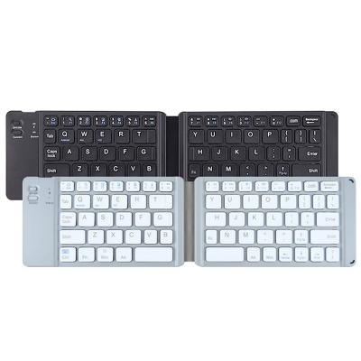 China Wireless Portable Wireless Keyboard , Rechargeable Full Size Ultra Thin Folding Keyboard 3 Compatible Systems for sale