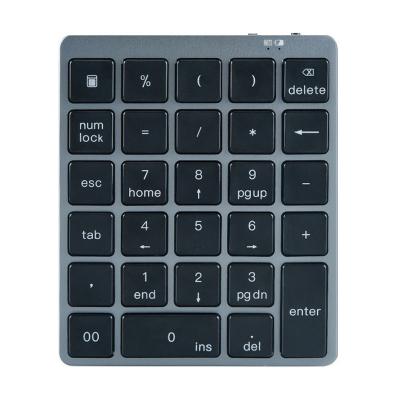 China Aluminum Wireless Slim Ergonomic Wireless Case Radio Digital Bluetooth Numpad Numeric Keypad With USB 3.0 HUB for sale