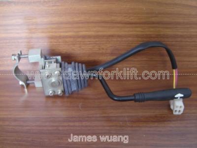 China Electronic Forklift Truck 3 Wire Self Locked Forward Reversing Changeover Switch  for sale