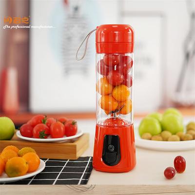 China 2022 Hot-selling Smoothie Blender Machine Portable Rechargeable Blender Household Juicer Orange Usb Charging Automatic Juicer for sale