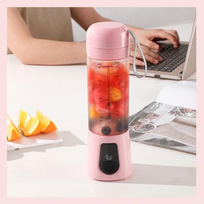 China Electric Blender Mini Portable Juicer Cup Suitable Portable Rechargeable Blender New Design for Making Smoothies and Juices for sale