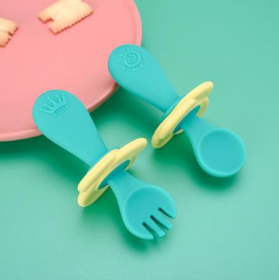 China Wholesale Latex Free Baby Forming Silicone Auxiliary Baby Short Mold Food Fork Spoon Set for sale