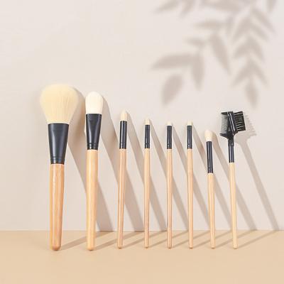 China Skin-Friendly Makeup Brush Set Professional Bamboo Handle Foundation Premium Synthetic Blend Blush Bamboo Cosmetics Brushes Kit With Bag for sale