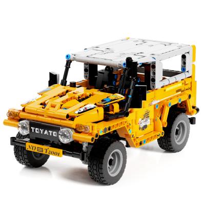 China Construction Toy Intelligence toys blocks T2001 for kids blocking building toys to pull off off-road vehicle legos for kids toys puzzle city brick for sale