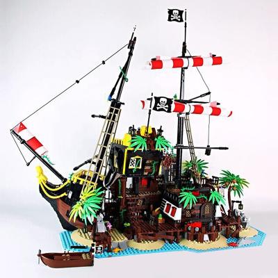 China Eco-friendly Material IN CURRENT Pirates Barracuda Bay 21322 Building Blocks Assemble Gift for sale