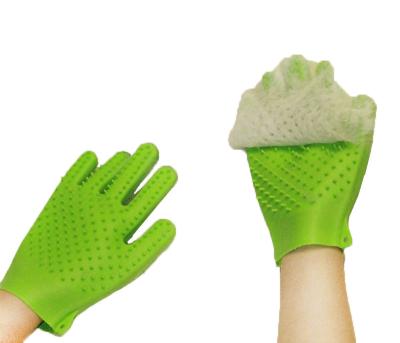 China Fully waterproof silicone pet grooming glove. Easy to clean. Premium silicone material. Dog Cat Deshedding Pet Hair Remover. Bath brush for sale