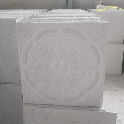 China Artistic Ceilings 595*595 * 9mm Customizable Plasterboard GRG Gypsum Ceiling for sale