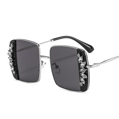 China Luxury square Diamond Studded Sunglasses fashion PANO sunglasses 2021 HOT NEW women shape sunglasses for sale