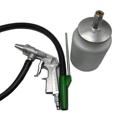 China Sand Gun for Tank 1000cc Polishing Metal Deburring High Pressure Pneumatic Dry Blow Gun 1000cc Spray Gun Firing Blast 10kg Small for sale