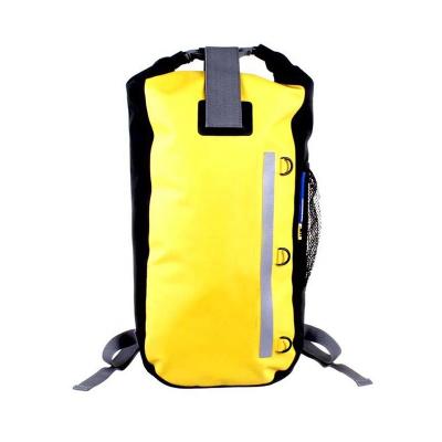 China 100% waterproof roll top dry bag Classic 30 liter backpack roll top waterproof closure and welded construction protects your gear from water sand dirt for sale