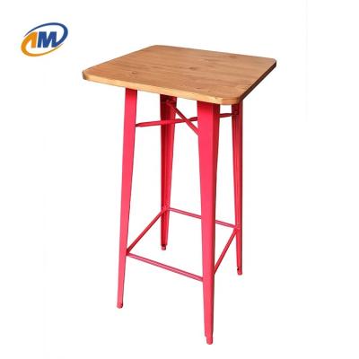 China Modern Hot Sale Table Set Cocktail Table For Nightclub Wooden Office Cafe Counter for sale