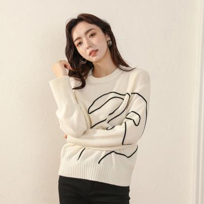 China Anti-wrinkle hand embroidered swan pullover women's sweater wool sweater for sale