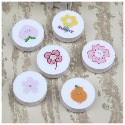 China Wholesale Design Round Portable Cosmetic Box Flower Box Contract Lenses Storage Mate Contact Glass Case for sale