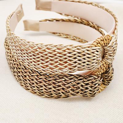 China Bohemian Summer Straw Weaving Knotted Straw Braid Hair Circle Headband Headband For Women Handmade Cross Hair Circle Hair Band Hair Accessories for sale