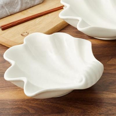 China Viable Shell Shape Salad Dessert Decoration Ceramic Dish White Porcelain Dish for sale