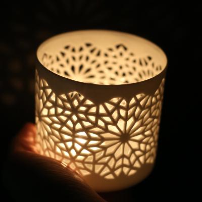 China Factory wholesale eco-friendly customize hollow candle cup porcelain column eco-friendly candle holder for sale