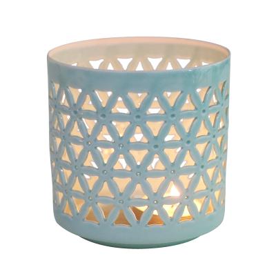 China Eco-friendly Custom Porcelain Colored Candle Holder Chandelier Tealight Candle Holder Modern Design For Home Decor for sale