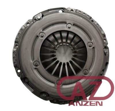 China Factory price CLUTCH for VW BORA OEM 036141026A clutch cover clutch kit 220*148*238 for sale