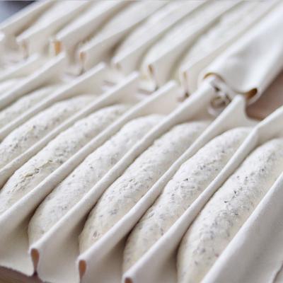 China Sustainable Cotton Fermented Dough Cloth Bread Proofing Rod Baking Mat Pastry Bakers Layer Proofing Cloth for sale