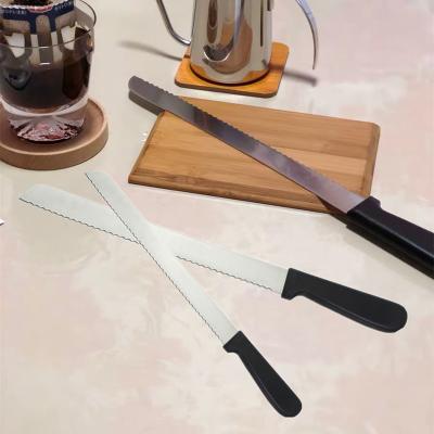 China Viable Kichen Tools With Original Color Cheesecake Cutter Tool pp Handle Stainless Steel Serrated Baguette Bread Knife for sale