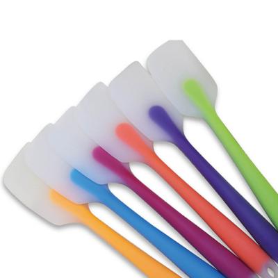 China 11 Inch Viable Wholesale High Temperature Resistant Silicone Knife Semi-transparent Silicone Spatula for sale