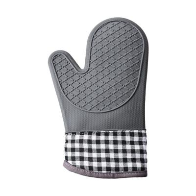 China Highest Heat Resistant Tools Kitchen Silicone and Heat Resistant Oven Mitten Fabric for sale