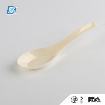 China China Disposable Supply Custom White Disposable Ps PP Plastic Chinese Soup Spoon for sale