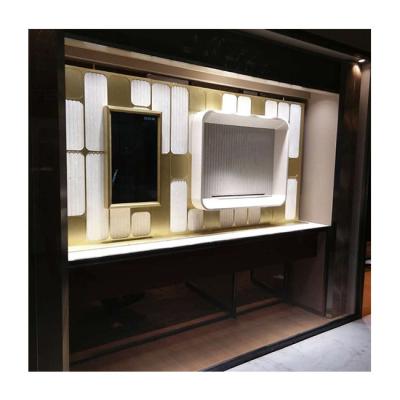 China Good quality multifunctional luxury retail displays factory shop window design creative shop display for sale