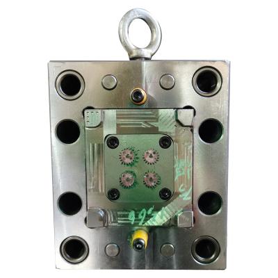 China Electronic Chinese Mold Factory Plastic Injection Mold For Plastic Gear Wheel for sale