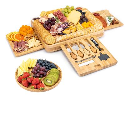 China Sustainable round  square charcuterie board cheese cutting board bamboo cheese board with cutlery set for sale