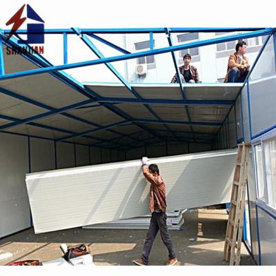 China Parking Lot Light Galvanized Steel Frame House , Prefab Light Steel House for sale