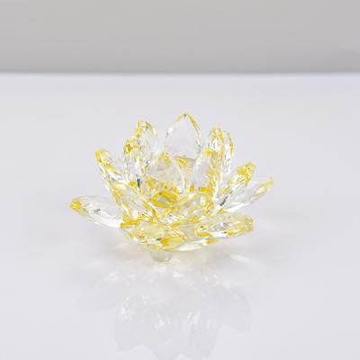 China Europe Good Design Custom Art Glass Crystal lotus ornaments for home decoration for sale