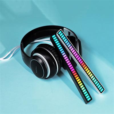 China 32 Bit Led Rhythm Recognition RGB Voice Activated Light Audio Sound Control RECHARGEABLE Led Light for sale