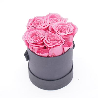 China Natural Fresh Rose With Stem 5PCS Natural 4-5CM Preserved Roses Real Eternal Rose In Round Box Without Perfume Birthday Valentine's Day Gift for sale