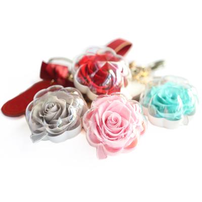 China Creative Natural Rose Acrylic Round Ball Pedant Pearl Key Chain Fashion Preserved Flower Hanging Key Chain Valentine's Day Wedding Gift for sale