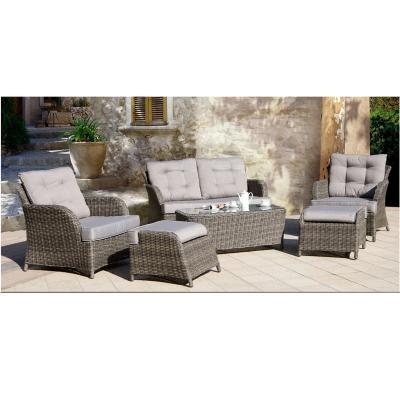 China Outdoor Rattan All Weather Resistant Aluminum UV Resistant Garden Furniture 4 Seaters Wicker PE Rattan Sofa Set for sale