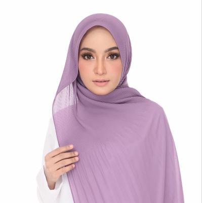 China New Muslim Hijab Chiffon Scarf High Quality Muslim Ladies Scarf High Quality Muslim Hijab Pearl Skirt Monochrome Shawl for sale