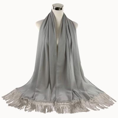 China Solid Color Wholesale Chiffon Tassel Scarf Quilted Islamic Lightweight Muslim Chiffon Hijab/Solid Color Long Chiffon Factory for sale