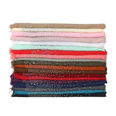 China Fashionable Women's Long Color Pure Cotton Hemp Scarf Crinkled Cotton Hijab Warm Drilling Scarf for sale