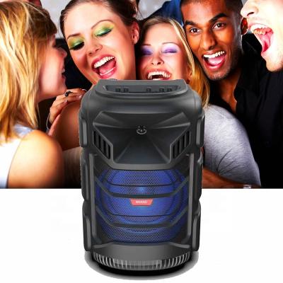 China LED 2022 Hot Selling Flashing Light Trolley Speakers Portable 12 Inch Outdoor BT Speaker With Light for sale