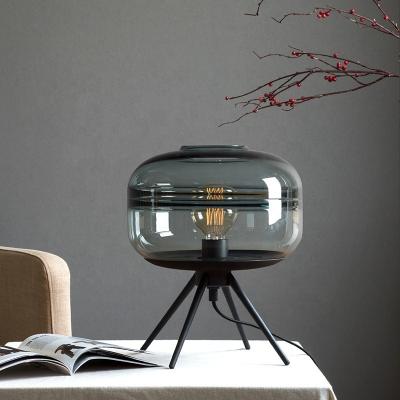 China Postmodern Cheap Price Nordic Decorative Home Lighting Bedroom Living Room Study Room Table Lamp and Desk Lamp for sale