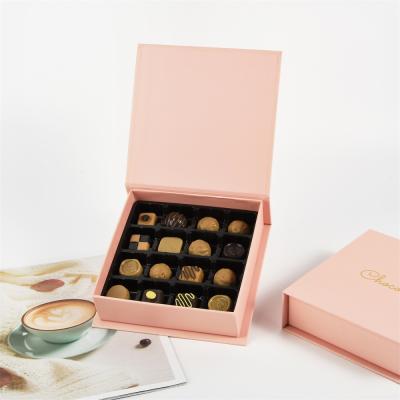 China Recycled Materials New Arrival Custom Chocolate Biodegradable Gift Textured Magnet Box for sale