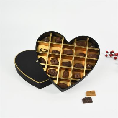 China Eco Friendly Recycled Materials Low Price Heart Packaging Paaper Boxes For Chocolate Packaging for sale