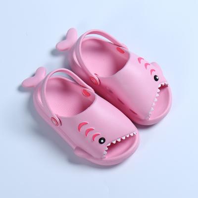 China The latest waterproof hot sale shark design children's slippers summer children's house slippers for sale